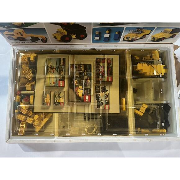 Vintage LEGO Universal Building Set #404 W/ Orig. Box And Instruction Manual - Picture 5 of 16